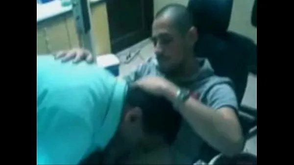 Gay Indian Dr gives bj to patient Video baharu baharu
