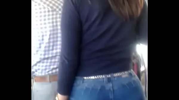 rich buttocks on the bus Video baru baru