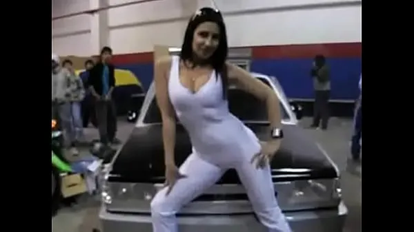 Nuevos Nice ass marita trento sexy girl in car show vídeos nuevos