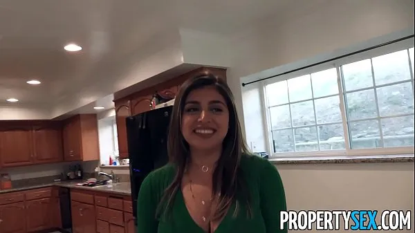 New PropertySex Horny wife with big tits cheats on her husband with real estate agent new Videos