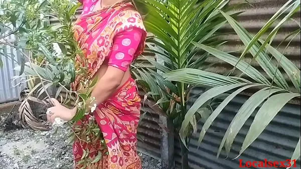 New Bengali Desi Bhabhi Outdoor Chudai Devar Ke Saath red Saree main (Official Video By Localsex31 new Videos